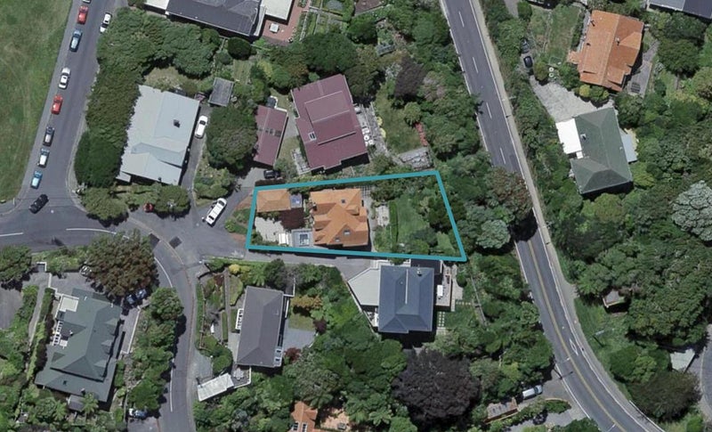 38 Wadestown Road, Wadestown, Wellington - Carousel 1