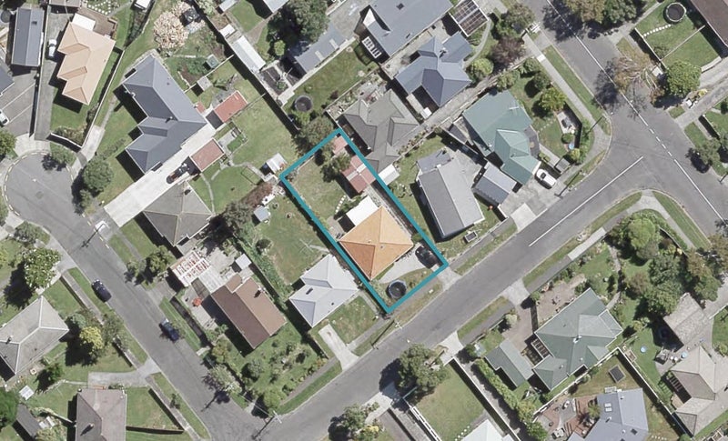 4 Freyberg Street, Waterloo, Lower Hutt - Carousel 1