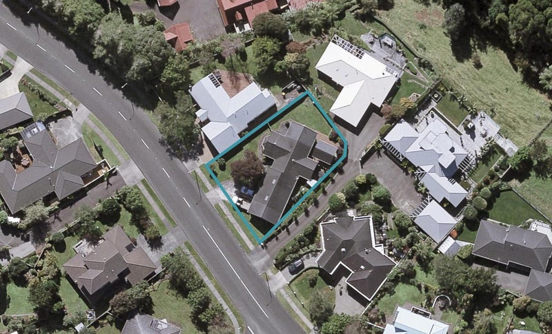 85 Branch Road, Highlands Park, New Plymouth - Carousel 1