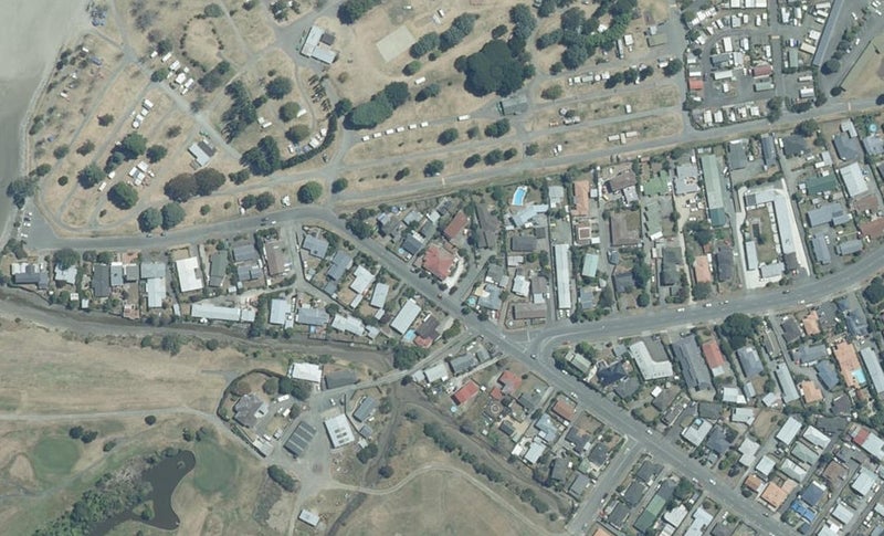 138 Parkers Road, Tāhunanui, Nelson - Carousel 1