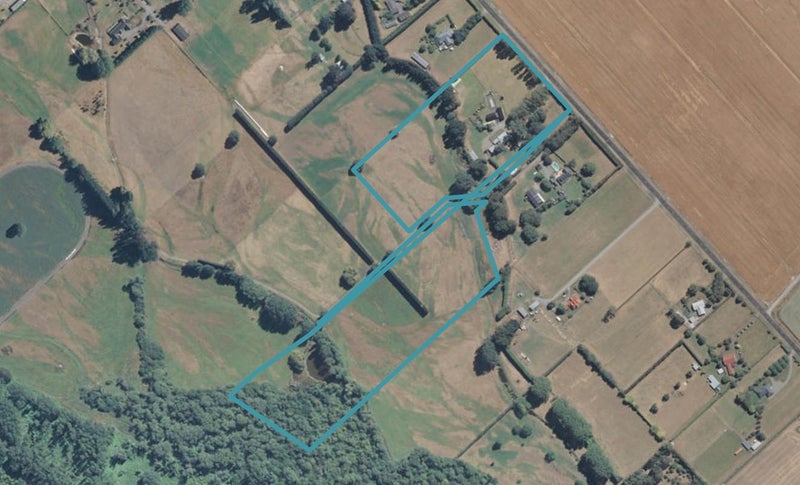 252 Beach Road East, Elgin, Ashburton - Carousel 1