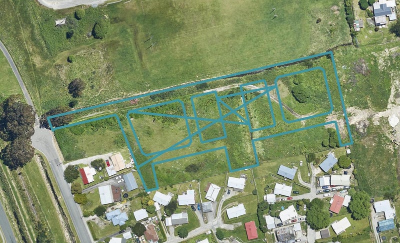 9 Rose Crescent, Koutu, Rotorua - Carousel 1