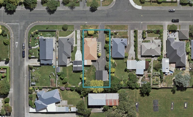 151 Lamond Street East, Hargest, Invercargill - Carousel 1