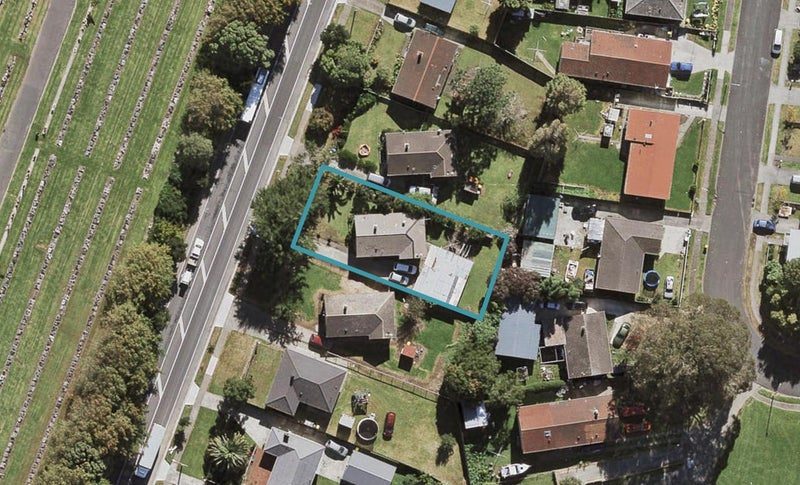 108 Mckenzie Road, Mangere Bridge, Auckland - Carousel 1