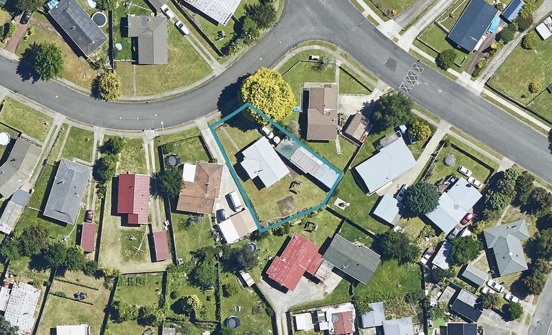 4 Sapphire Place, Pukehangi, Rotorua - Carousel 1