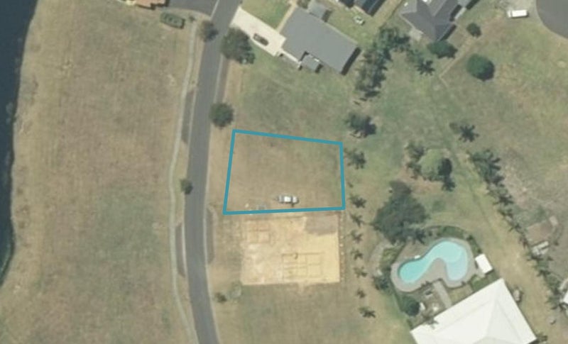 53 St Andrews Drive, Pauanui - Carousel 1