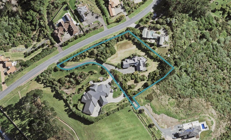 565 Redoubt Road, Flat Bush, Auckland - Carousel 1