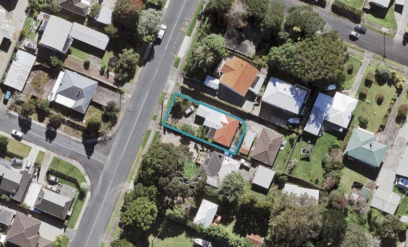 93 Archibald Road, Kelston, Auckland - Carousel 1