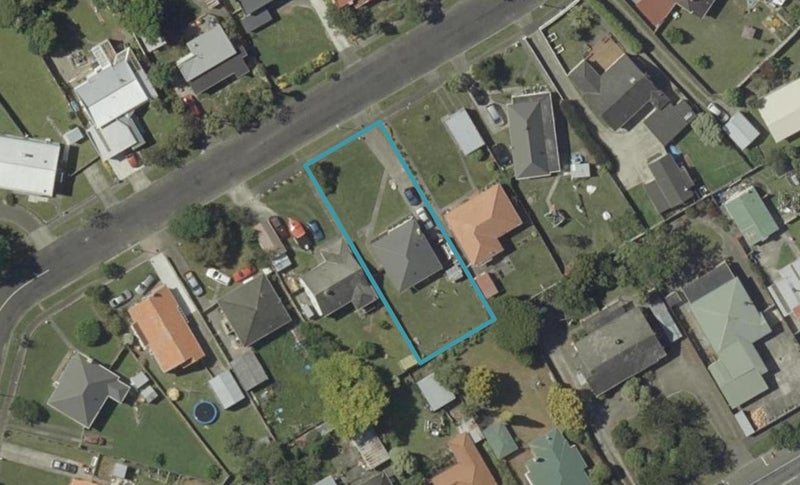 21 Savage Crescent, West End, Palmerston North - Carousel 1