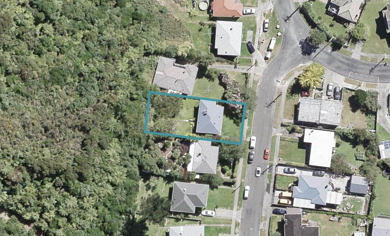 7 Willcox Grove, Naenae, Lower Hutt - Carousel 1