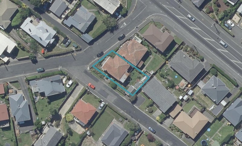 3 Wairoa Street, Kaikorai, Dunedin - Carousel 1