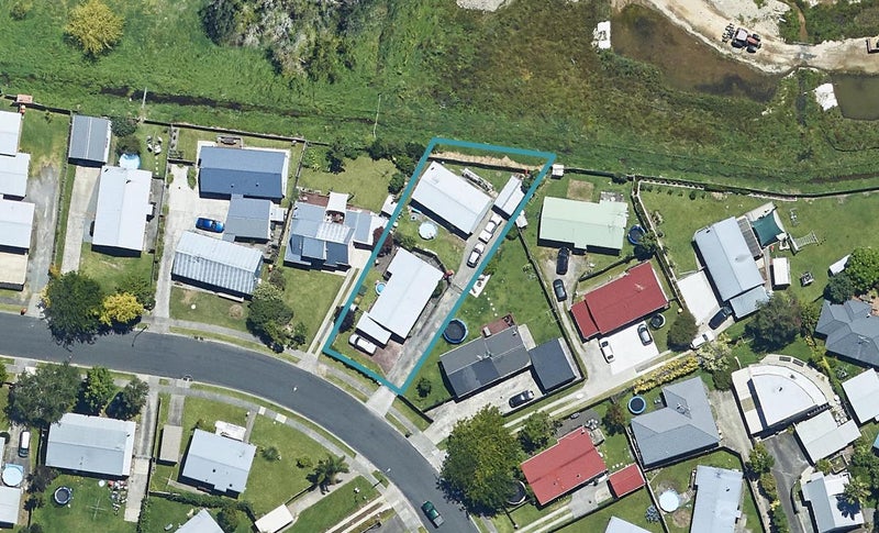 12 Solomon Street, Brookfield, Tauranga - Carousel 1