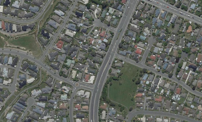 18 Masham Road, Broomfield, Christchurch - Carousel 1
