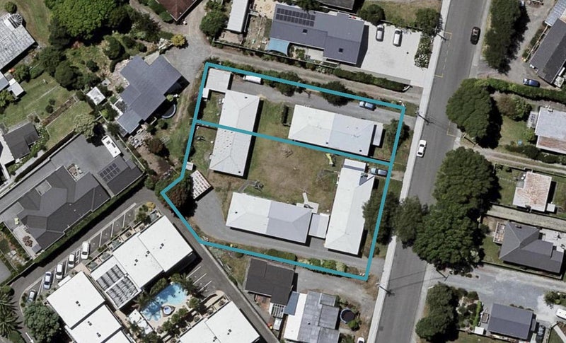 7/13 Alexander Road, Raumati Beach, Paraparaumu - Carousel 1