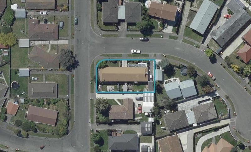 2/2 Takapu Place, Bromley, Christchurch - Carousel 1