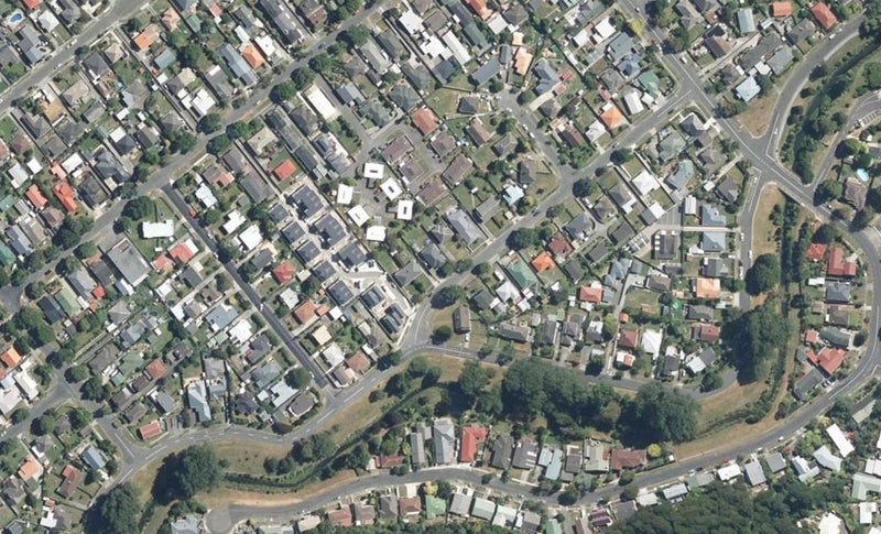 22 Freyberg Street, Waterloo, Lower Hutt - Carousel 1