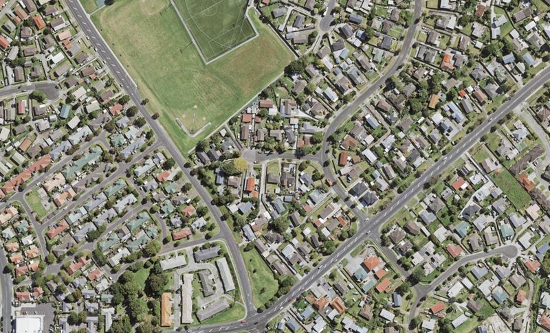 6 Frostbite Place, Ranui, Auckland - Carousel 1