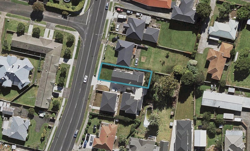 69B Kolmar Road, Papatoetoe, Auckland - Carousel 1