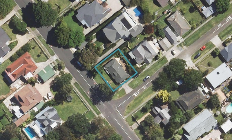 95B Stout Street, Whataupoko, Gisborne - Carousel 1