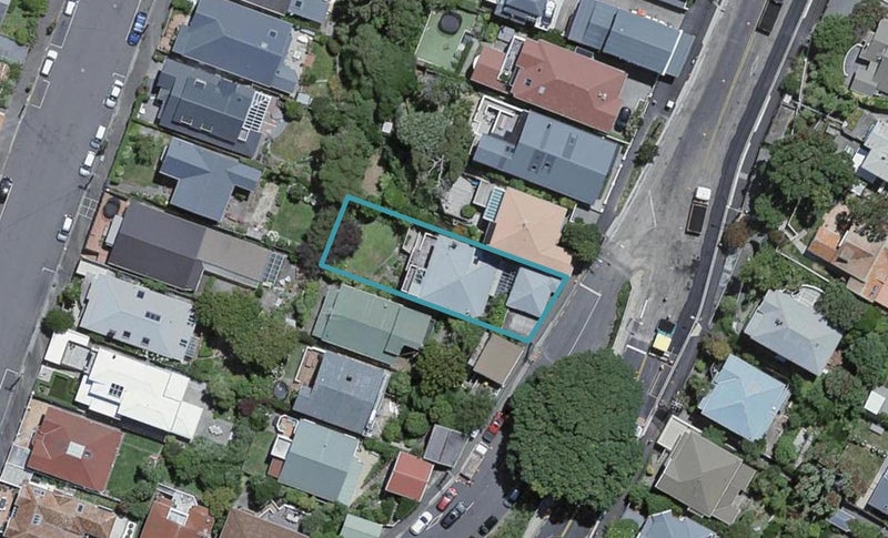 81 Glen Road, Kelburn, Wellington - Carousel 1