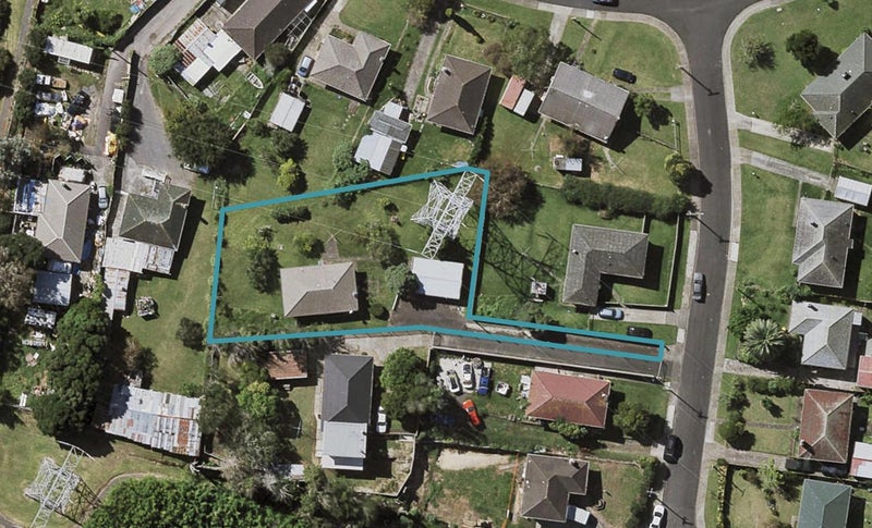 5 Lawrence Place, Otara, Auckland - Carousel 1