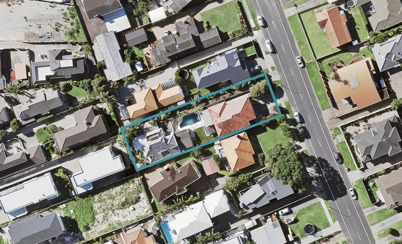 1/13 Hattaway Avenue, Bucklands Beach, Auckland - Carousel 1