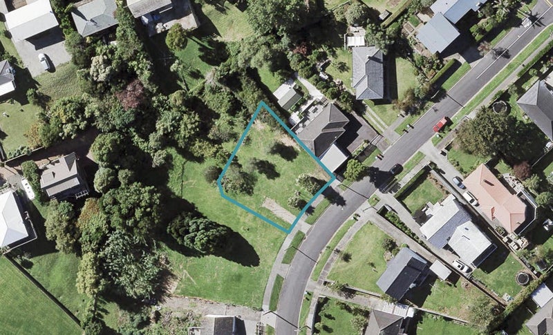 7A Clairville Crescent, Wai o Taiki Bay, Auckland - Carousel 1
