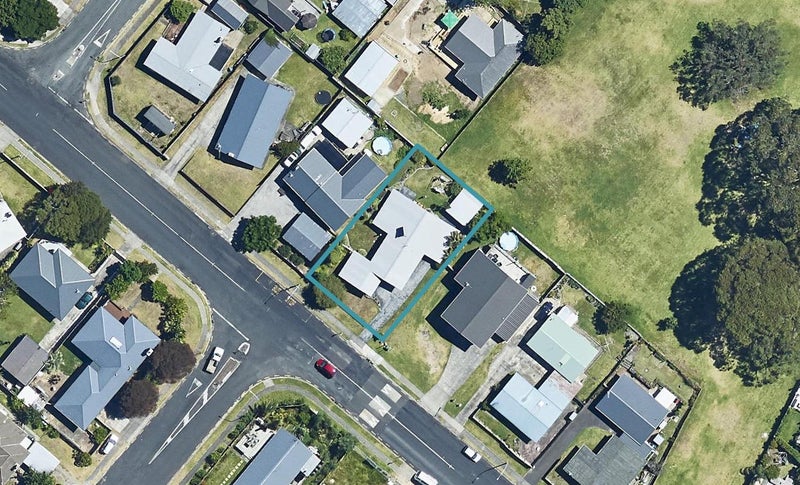 69 Links Avenue, Mount Maunganui, Mount Maunganui - Carousel 1