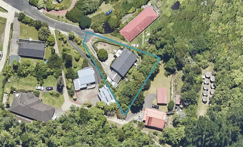 51 Oxford Road, Lake Rotoma - Carousel 1