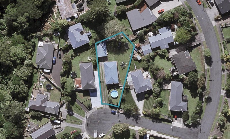 6 Lambton Terrace, Welbourn, New Plymouth - Carousel 1