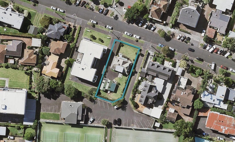 11 Marau Crescent, Mission Bay, Auckland - Carousel 1