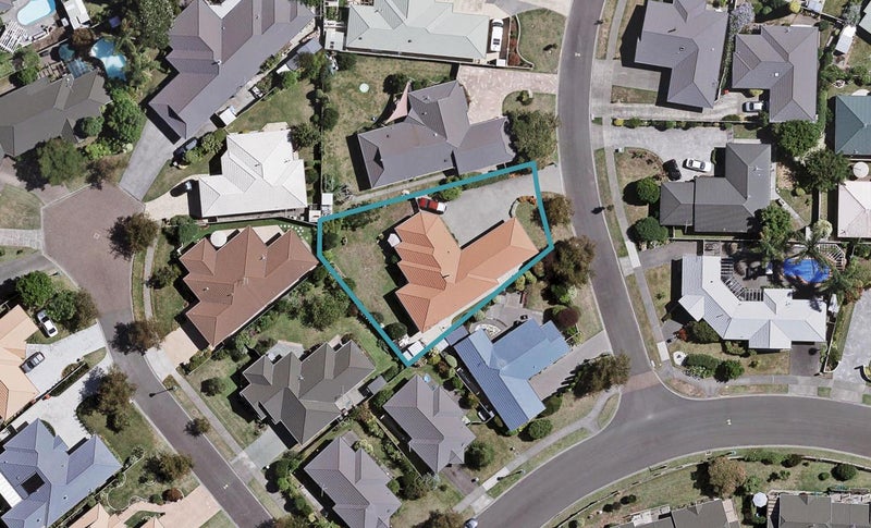 3 Gresham Place, Taradale, Napier - Carousel 1