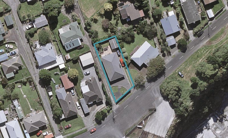99 Clemow Road, Fitzroy, New Plymouth - Carousel 1