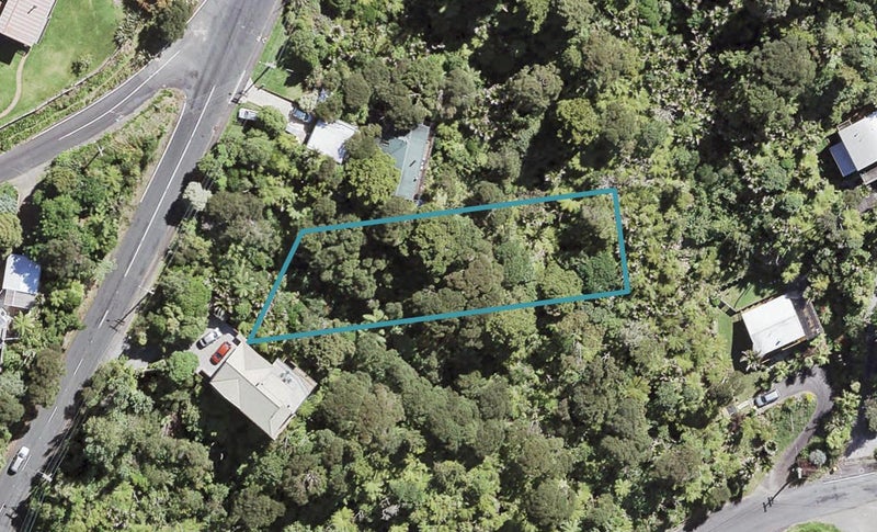 82 Victory Road, Laingholm, Auckland - Carousel 1