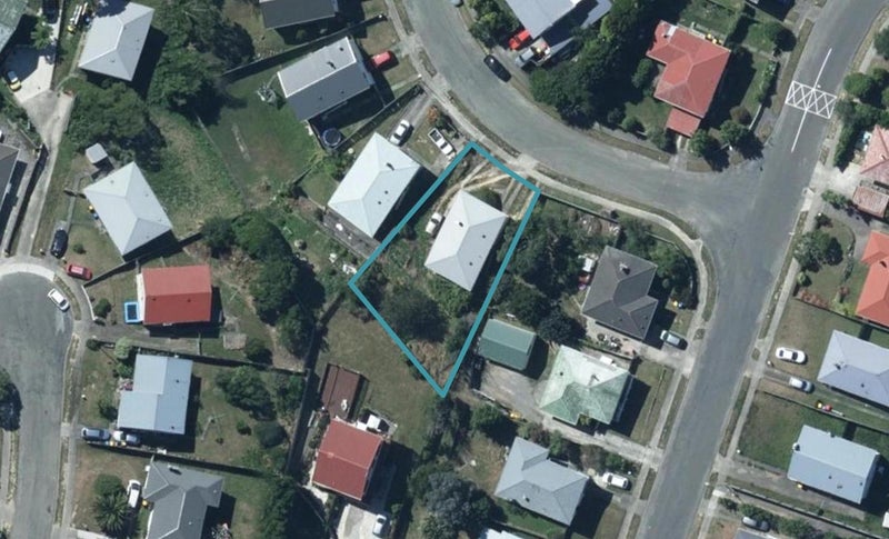 3 Excellency Terrace, Ascot Park, Porirua - Carousel 1