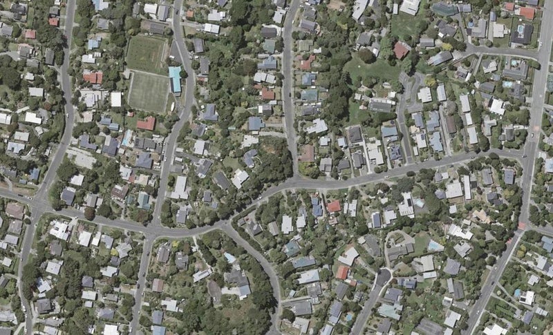 29 Tiromoana Road, Raumati South, Paraparaumu - Carousel 1