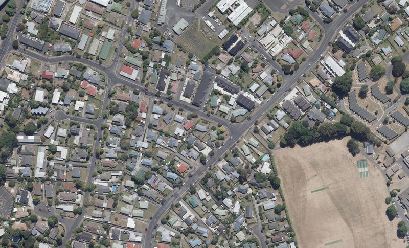 18 Vesty Avenue, Hillcrest, Hamilton - Carousel 1
