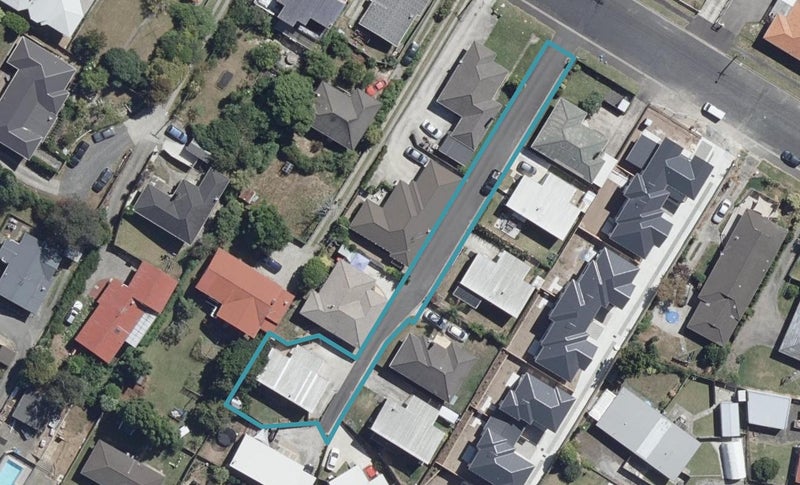 17A Carey Street, Maeroa, Hamilton - Carousel 1