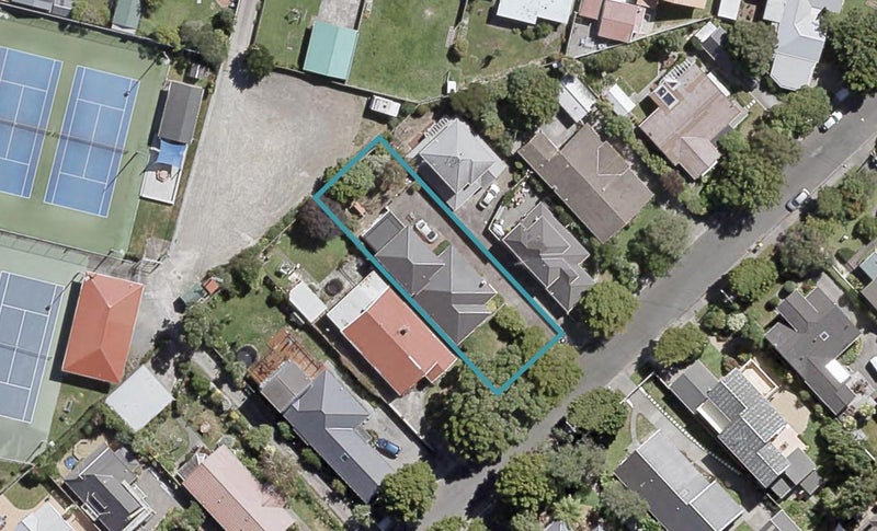 73 Totara Crescent, Woburn, Lower Hutt - Carousel 1