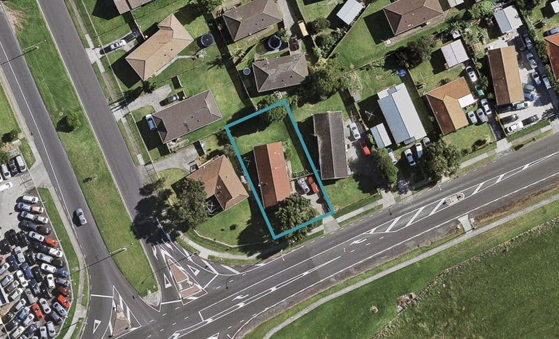77 Kerrs Road, Wiri, Auckland - Carousel 1
