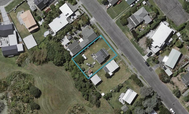 26 Waimea Road, Waikanae Beach, Waikanae - Carousel 1