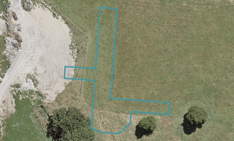 8 Green Lane, Wallaceville, Upper Hutt - Carousel 1