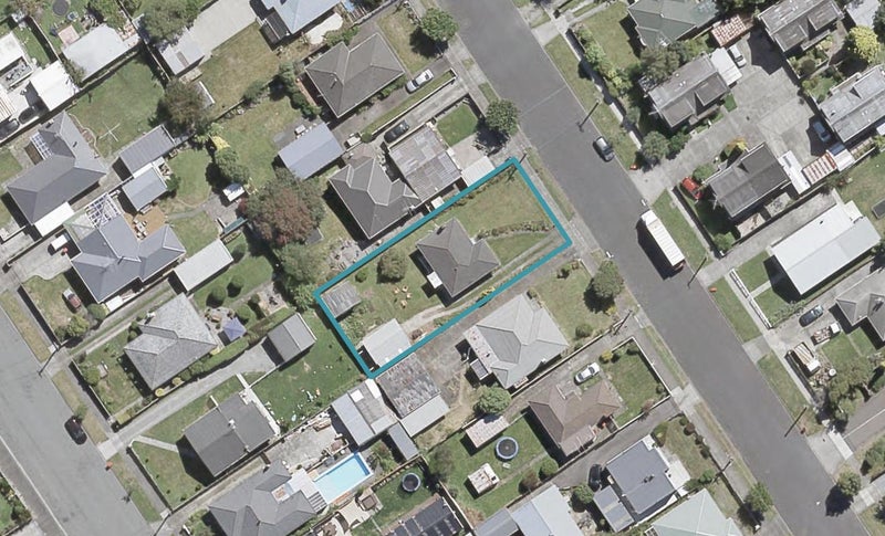 10 John Street, Trentham, Upper Hutt - Carousel 1