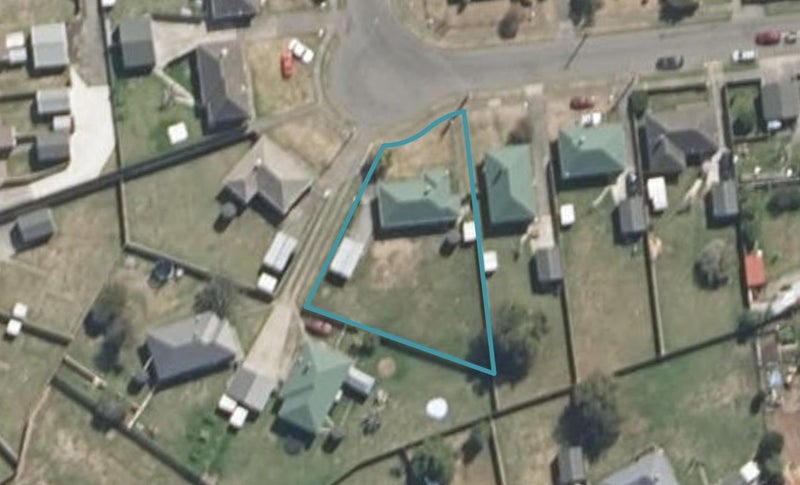 7 Holland Crescent, Bulls - Carousel 1