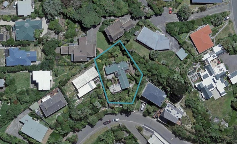 91 Madras Street, Khandallah, Wellington - Carousel 1