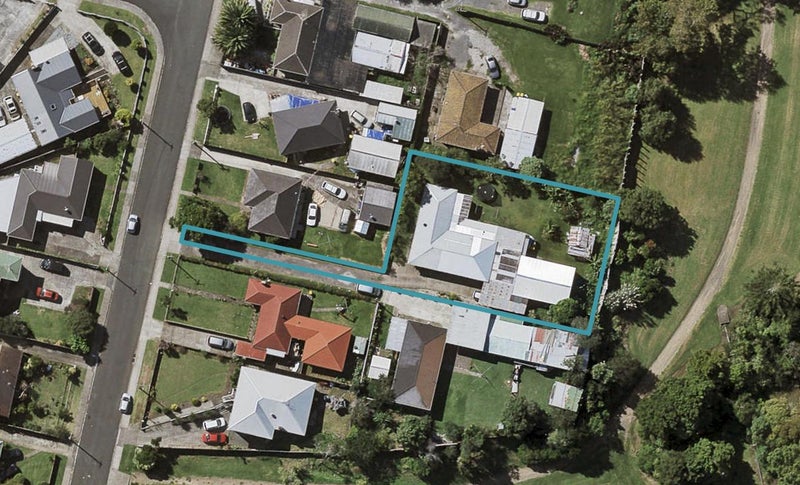64 Franklyne Road, Otara, Auckland - Carousel 1