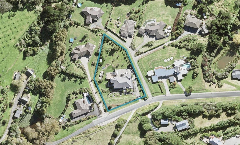 39F Cedar Terrace, Stanmore Bay, Whangaparaoa - Carousel 1