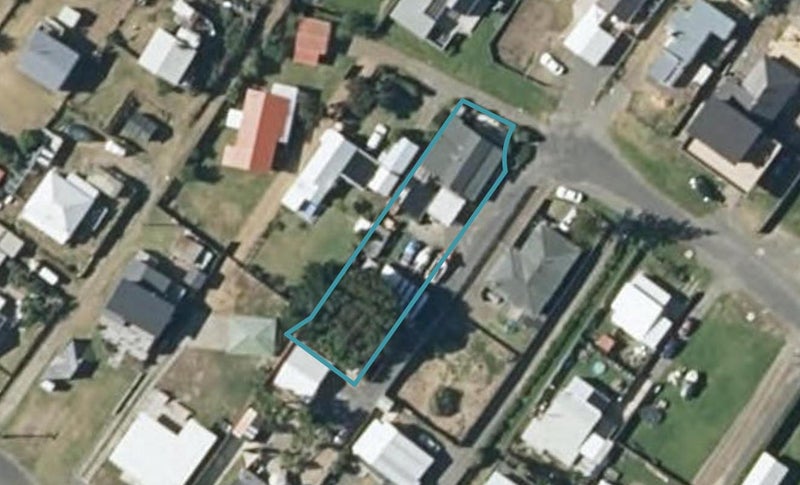 21 HALL Place, Foxton Beach, Foxton - Carousel 1