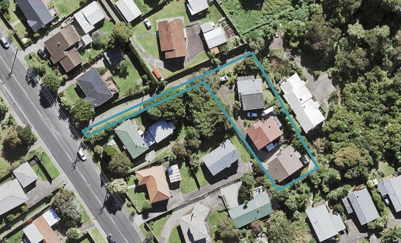 3/149 Rangatira Road, Beach Haven, Auckland - Carousel 1