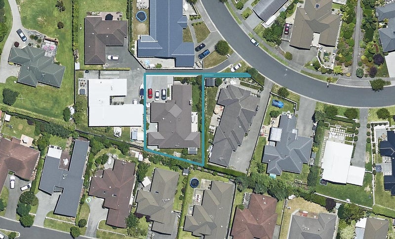 16 Contour Avenue, Pyes Pa, Tauranga - Carousel 1
